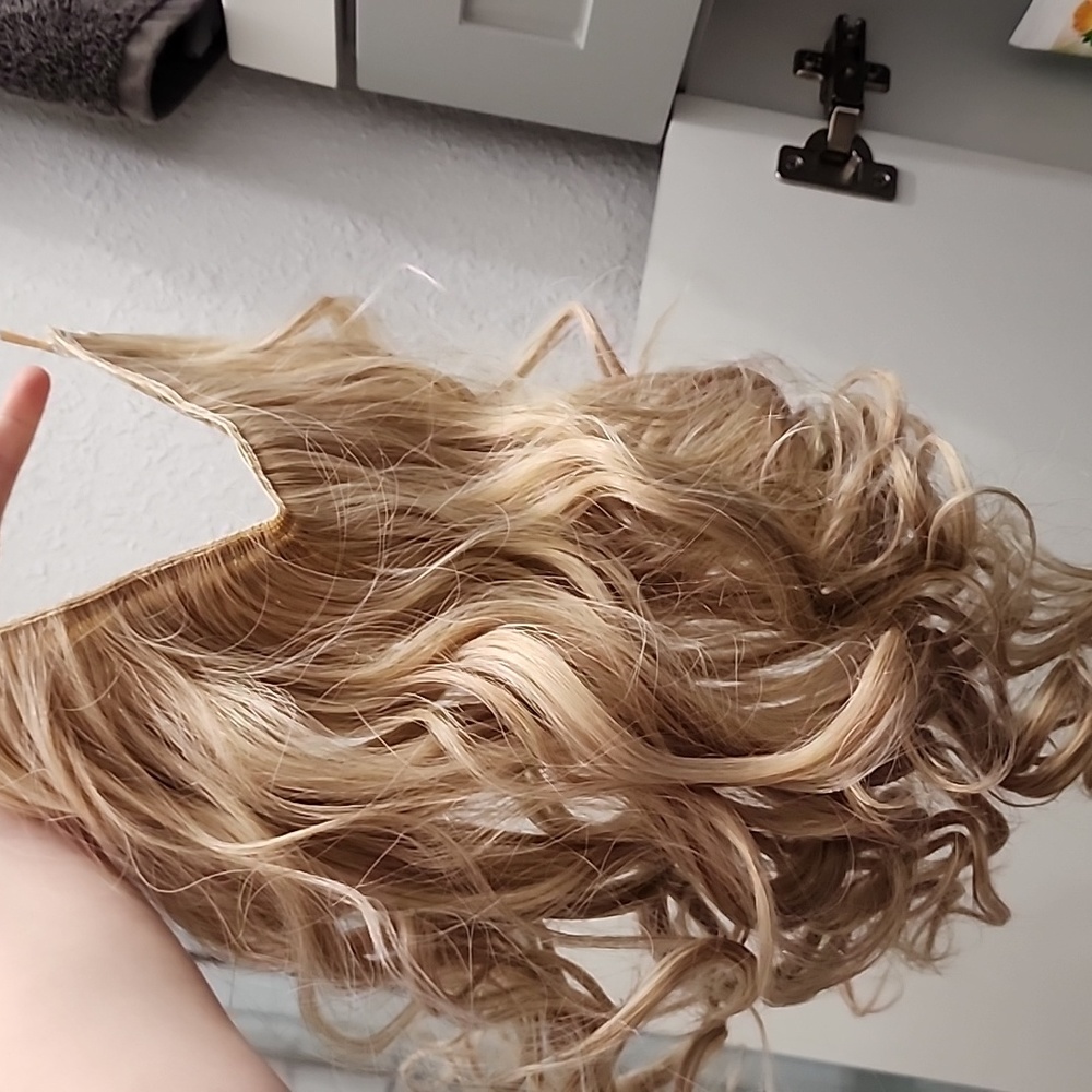 Halo hair extensions 14' Never worn